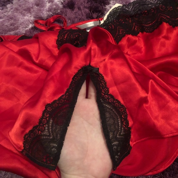 SOLD! - Picture 4 of 4